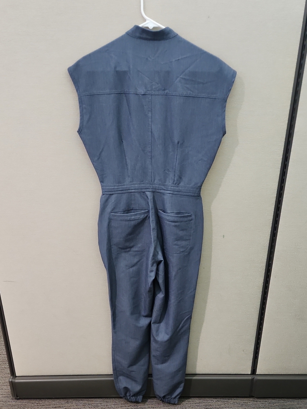 Figs Rafaela Cargo Scrub Jumpsuit Size XXS - Picture 7 of 16
